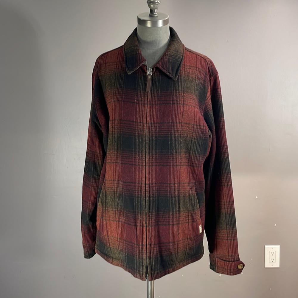 Woolrich plaid mens size M 80% wool & nylon jacket. Quilt lining. Beautiful!